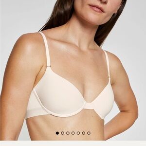 Cream Seamless T-Shirt Bra with Adjustable Straps